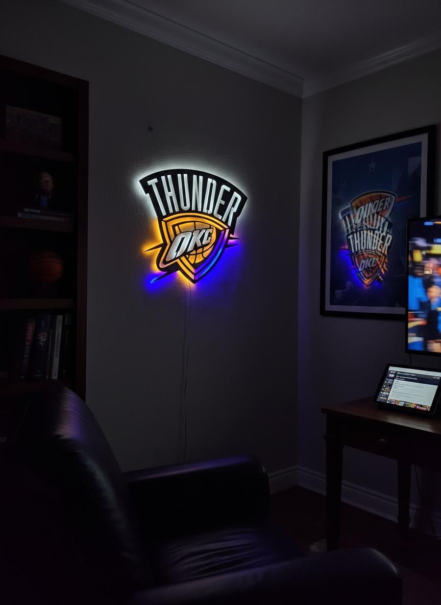 NBA Wall Art - OKC Thunder Team Logo Light Up Sign Game Room Decor