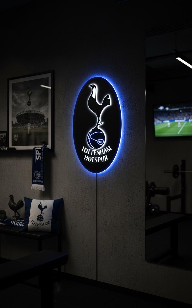 Tottenham Hotspur Wall Art - Official Team Crest - Football Fan Gift