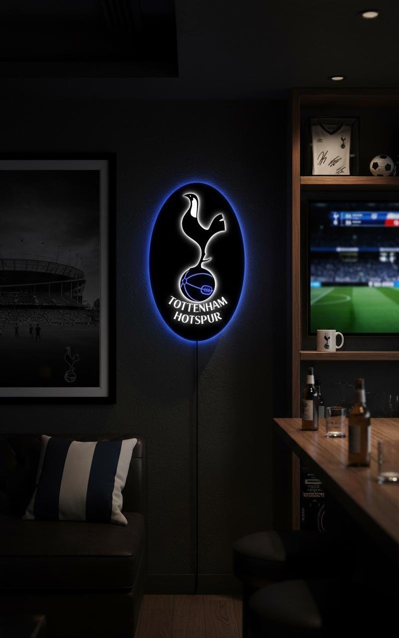 Tottenham Hotspur Wall Art - Official Team Crest - Football Fan Gift