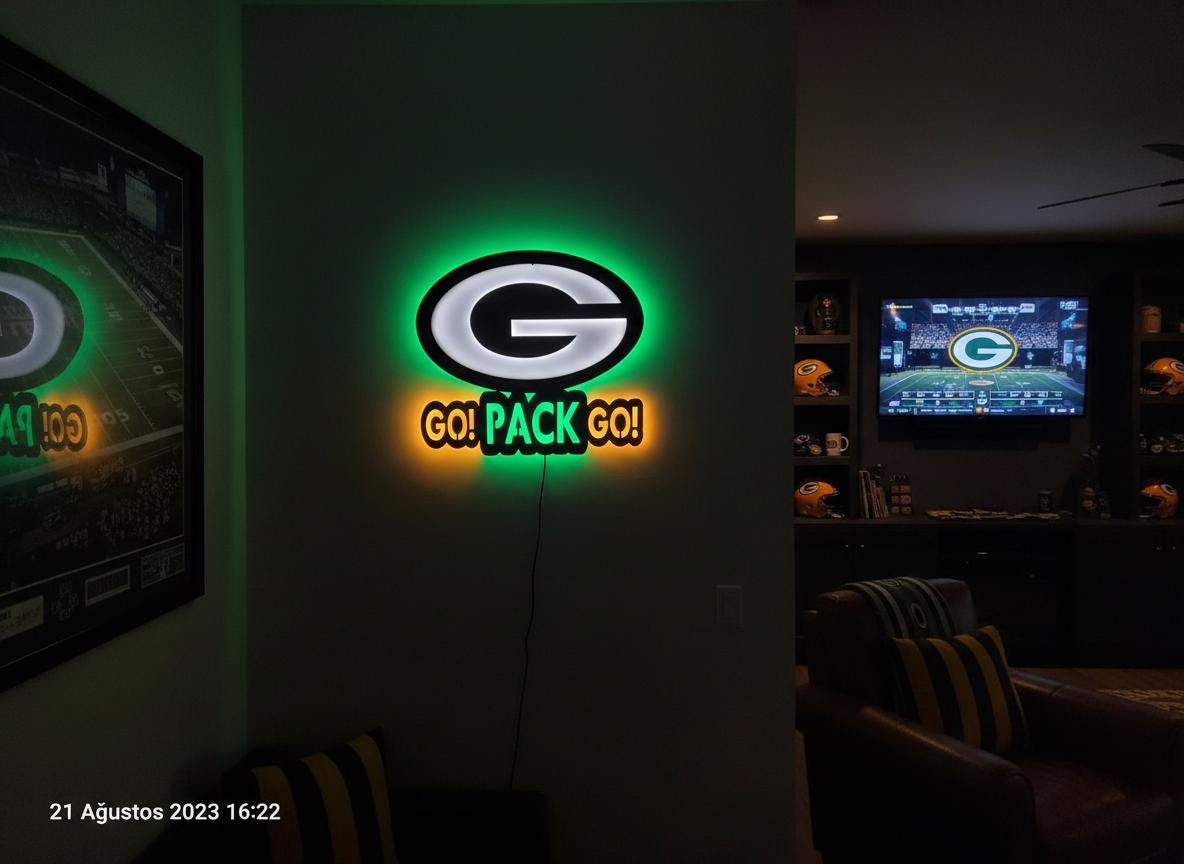 Green Bay Packers Wall Art - Team Logo Man Cave Decor NFL Fan Gift