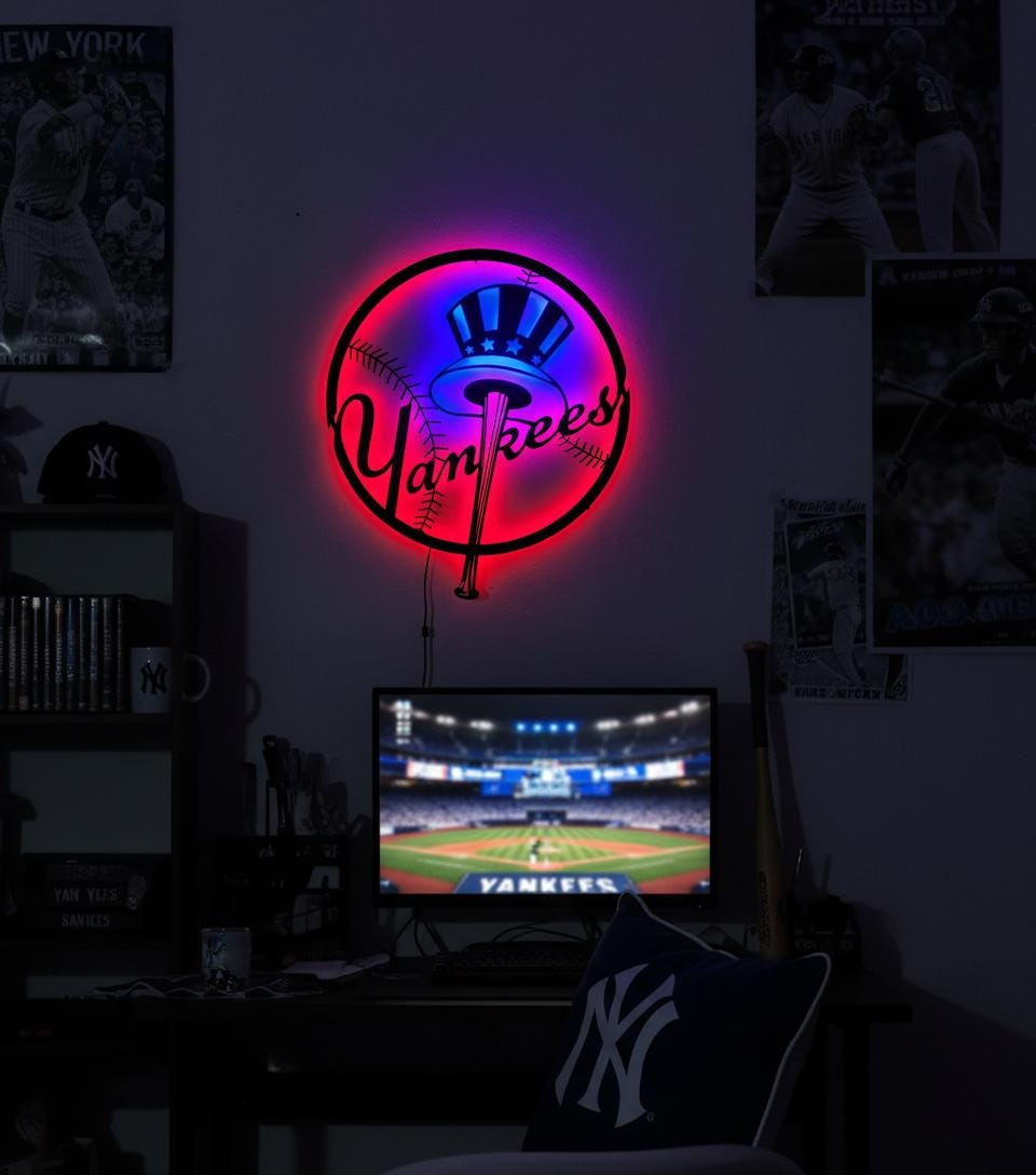 New York Yankees Wall Art - Iconic Team Logo Game Room Man Cave Decor